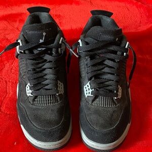 Jordan Men's Black and Gray Sneakers